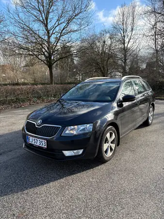 Skoda OCTAVIA COMBI
